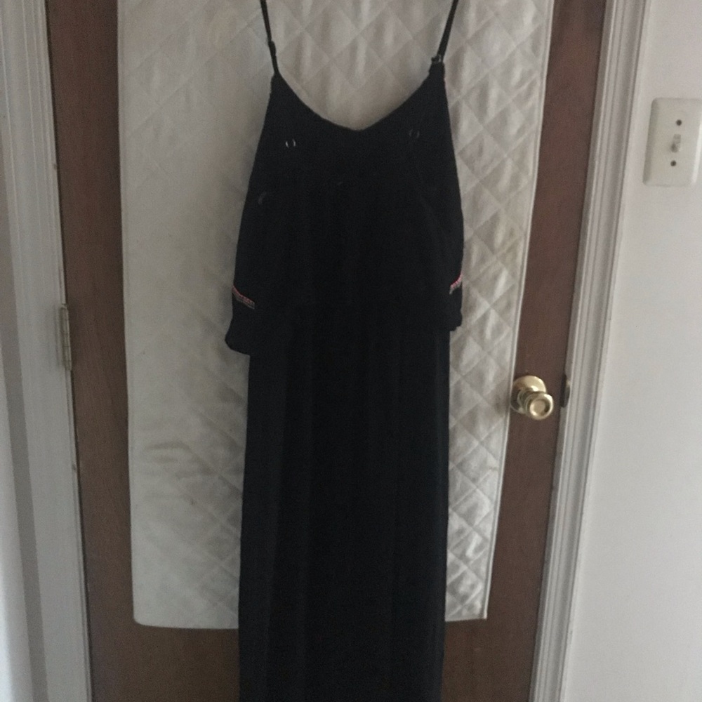 Dress - Picture 5 of 6